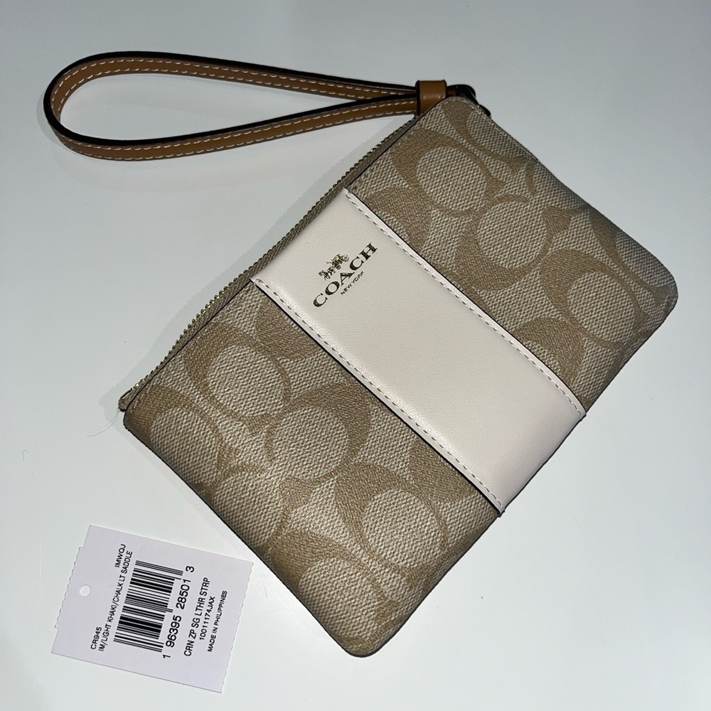 Coach Corner Zip Tan and Cream Wristlet